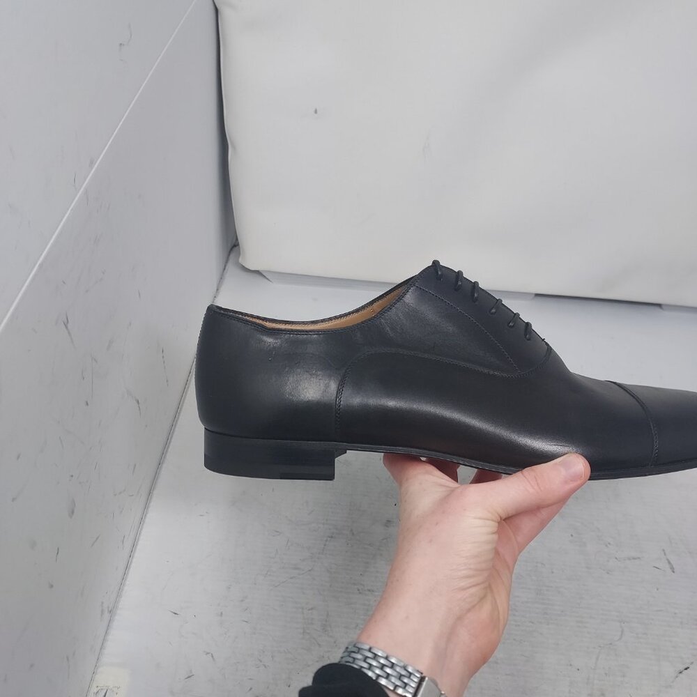 Christian Louboutin Greggo Black Lace-Up Leather Dress Shoe - Picture 4 of 13